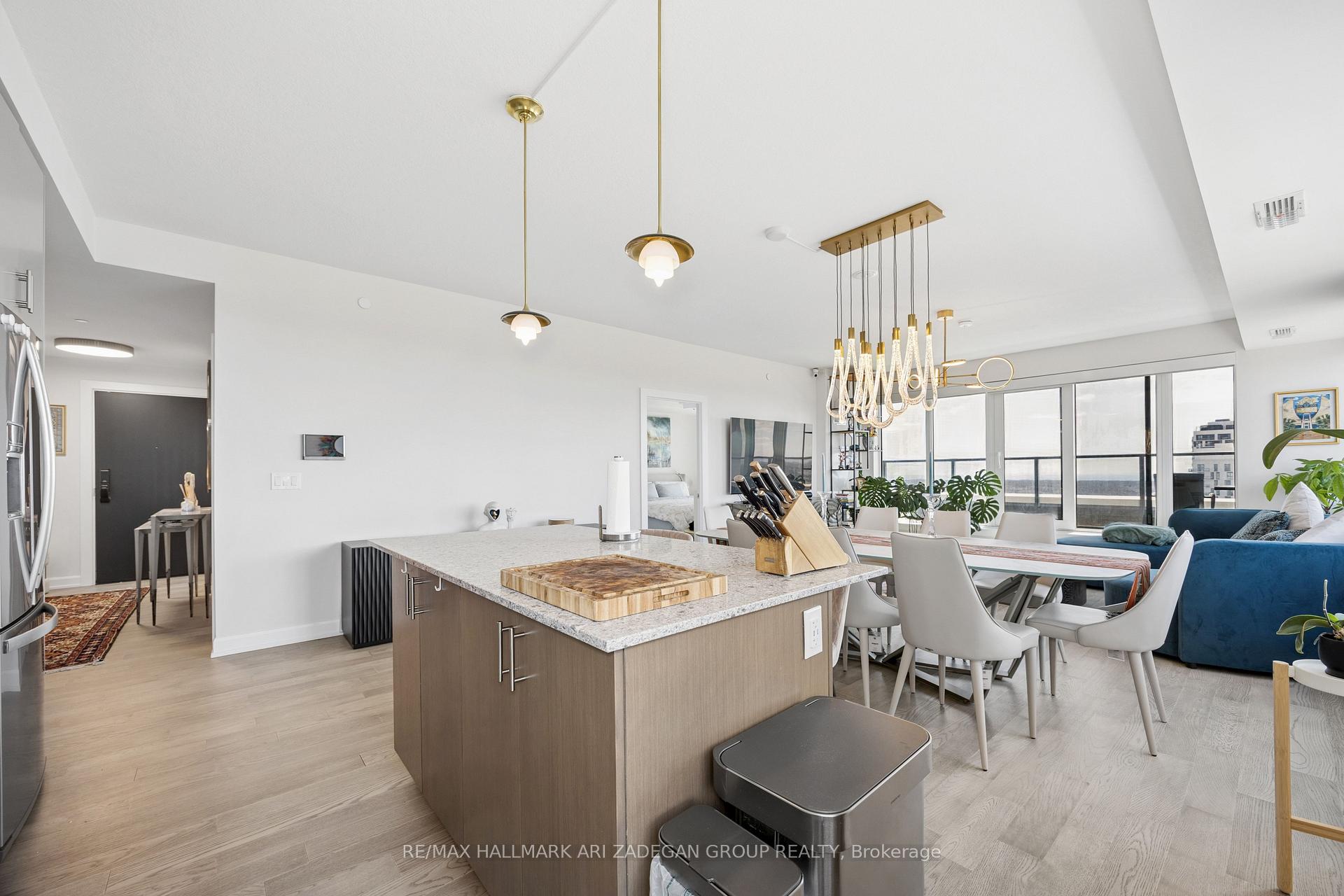 3200 William Coltson Avenue 1302