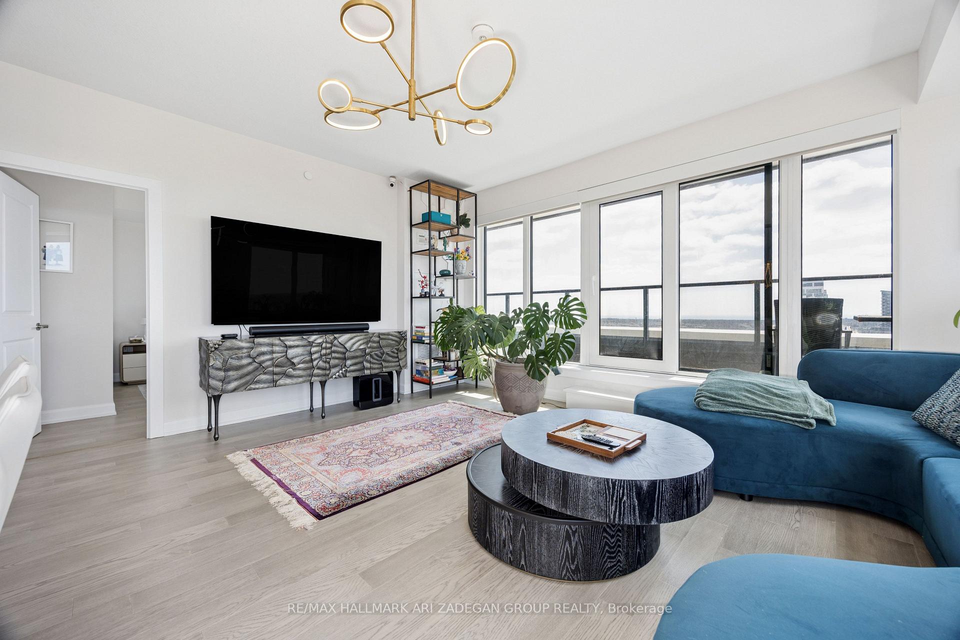 3200 William Coltson Avenue 1302