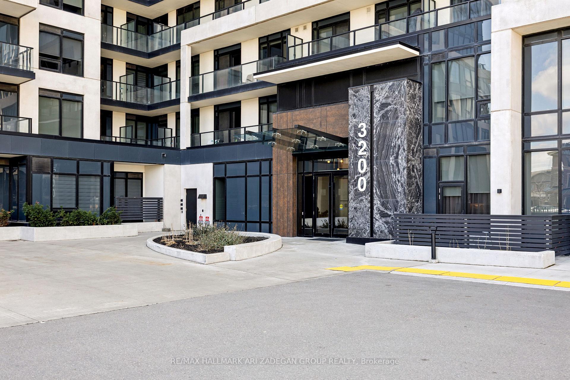 3200 William Coltson Avenue 1302