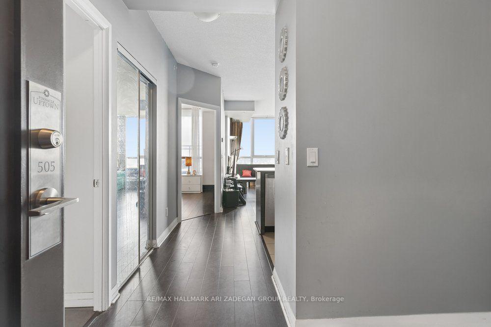 75 Eglinton Avenue W 505