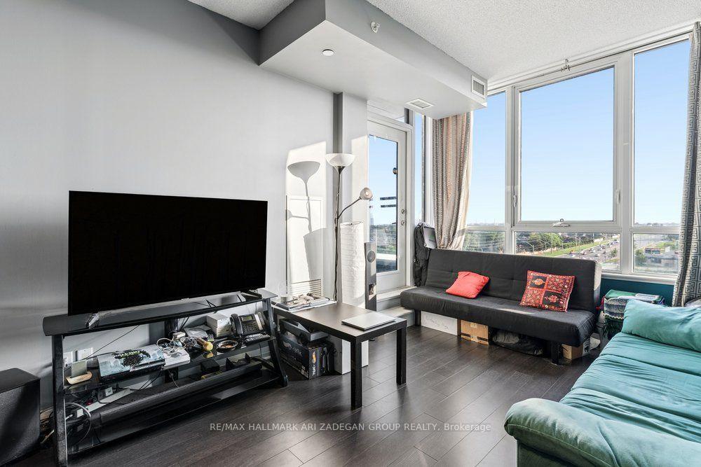 75 Eglinton Avenue W 505