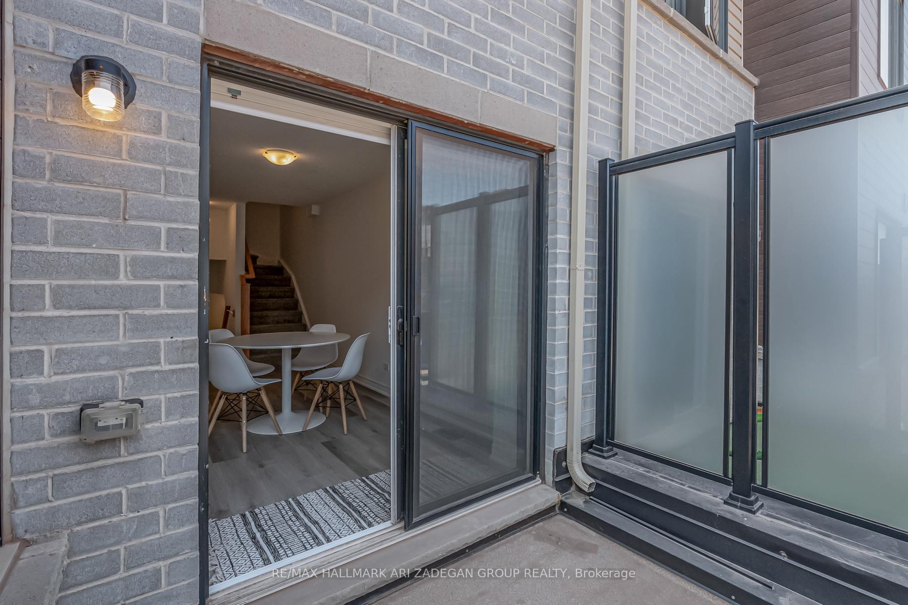 61 Dryden Lane