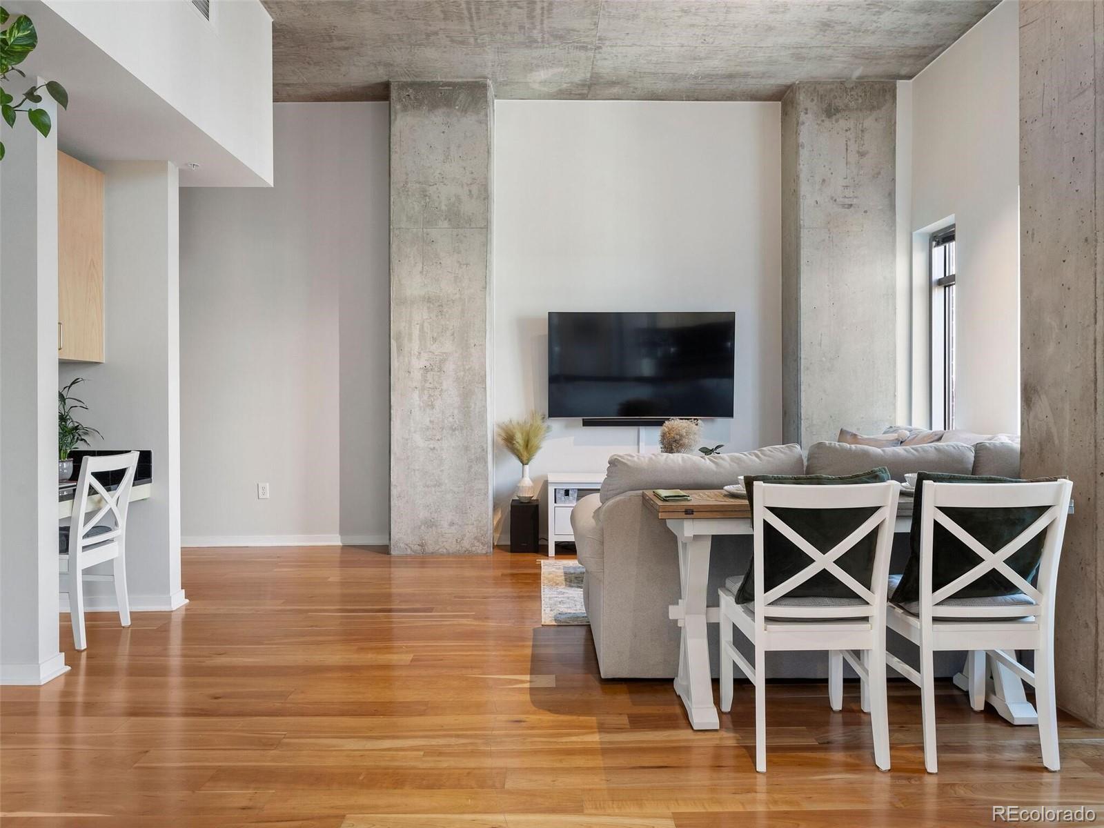 1700 Bassett Street Unit: 705