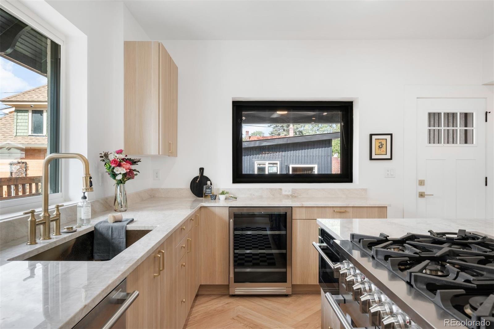 2917 Clermont Street