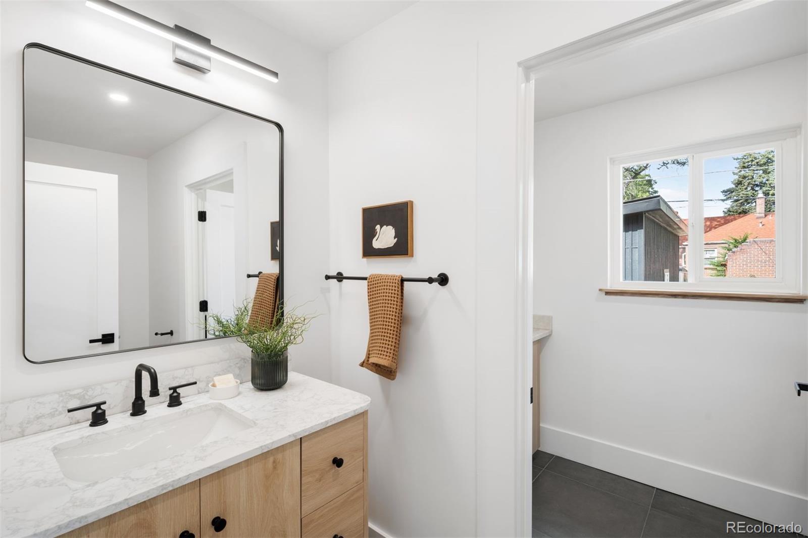 2917 Clermont Street