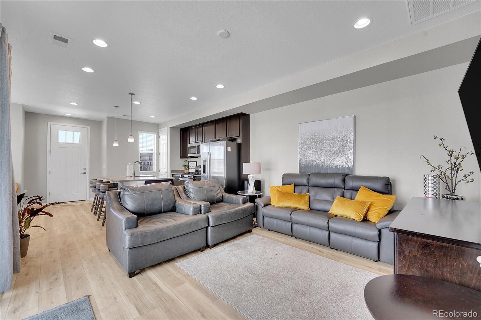 5228 Routt Street Unit: B