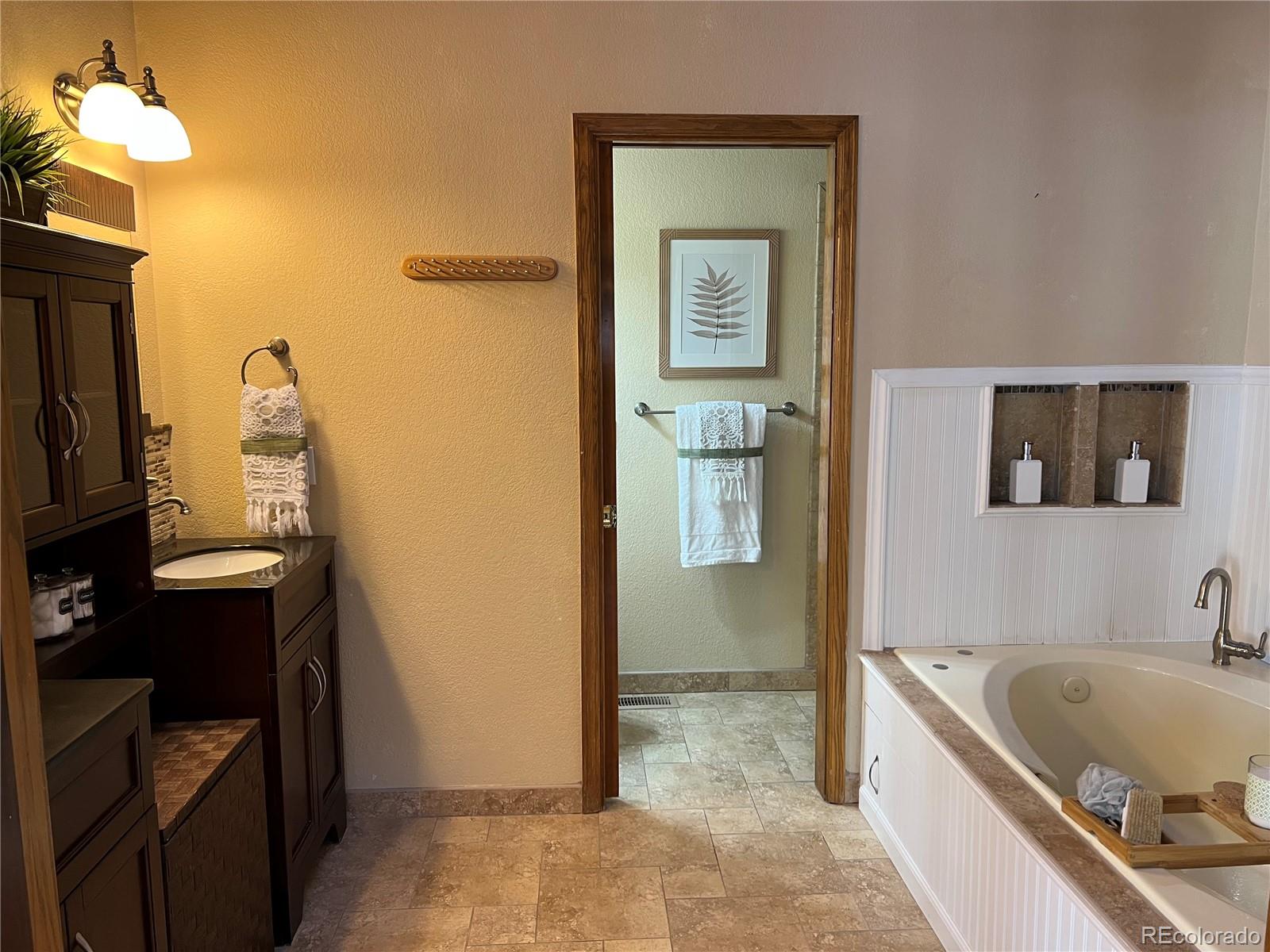 4825 S Ammons Street Unit: 115