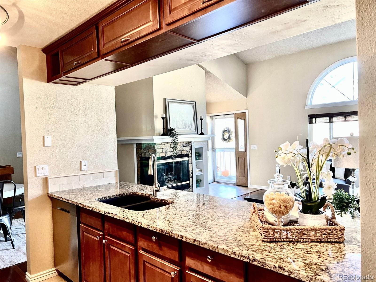 4825 S Ammons Street Unit: 115