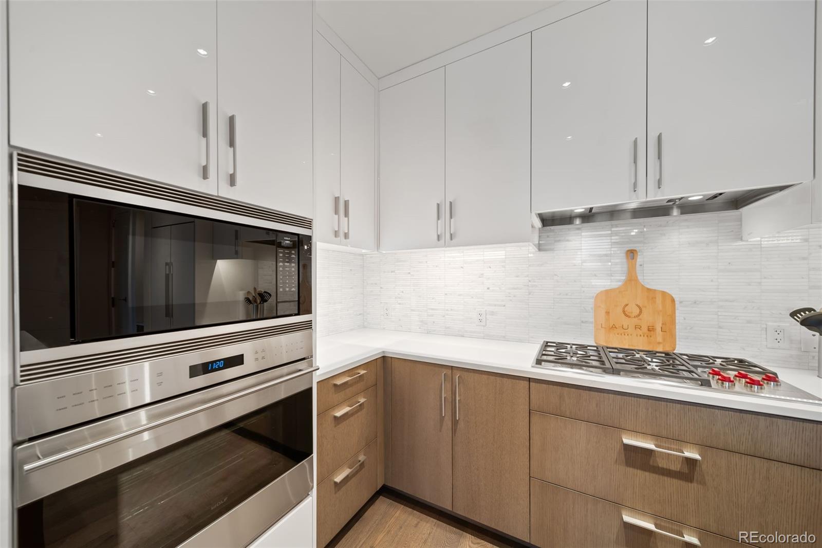 155 Steele Street Unit: 415