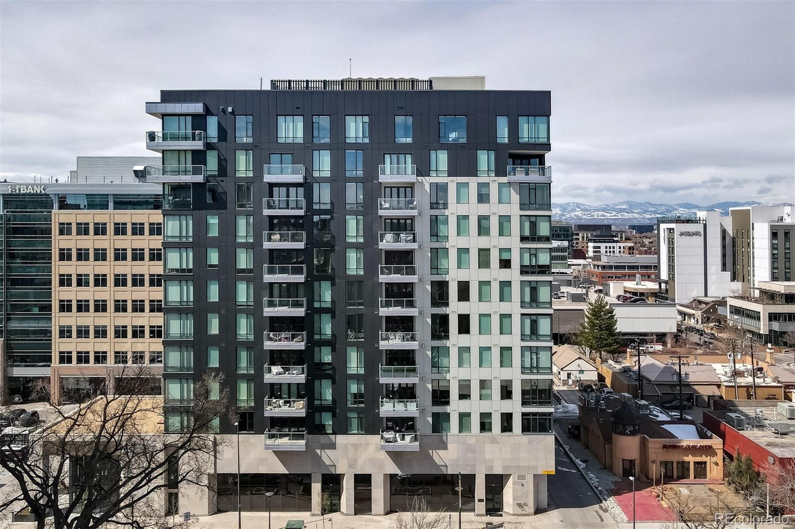 155 Steele Street Unit: 415