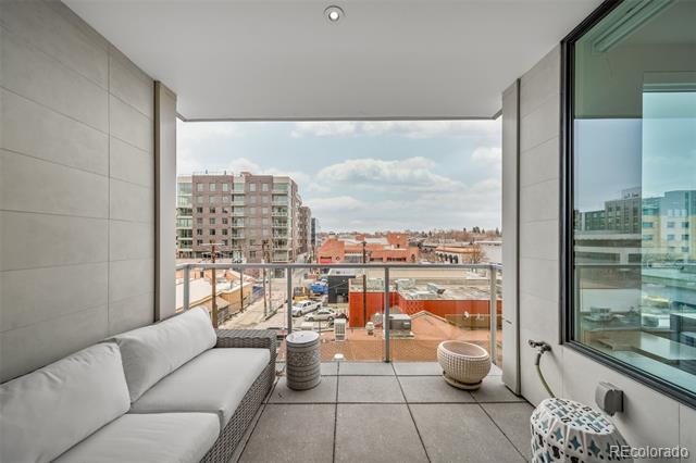 155 Steele Street Unit: 415