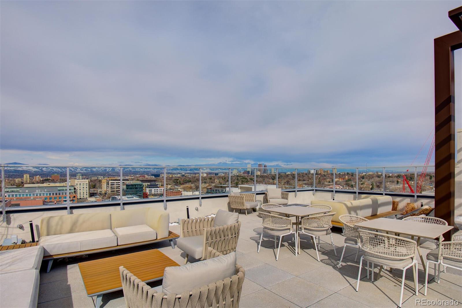 155 Steele Street Unit: 415