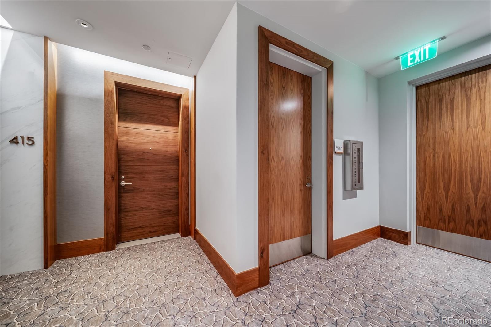 155 Steele Street Unit: 415