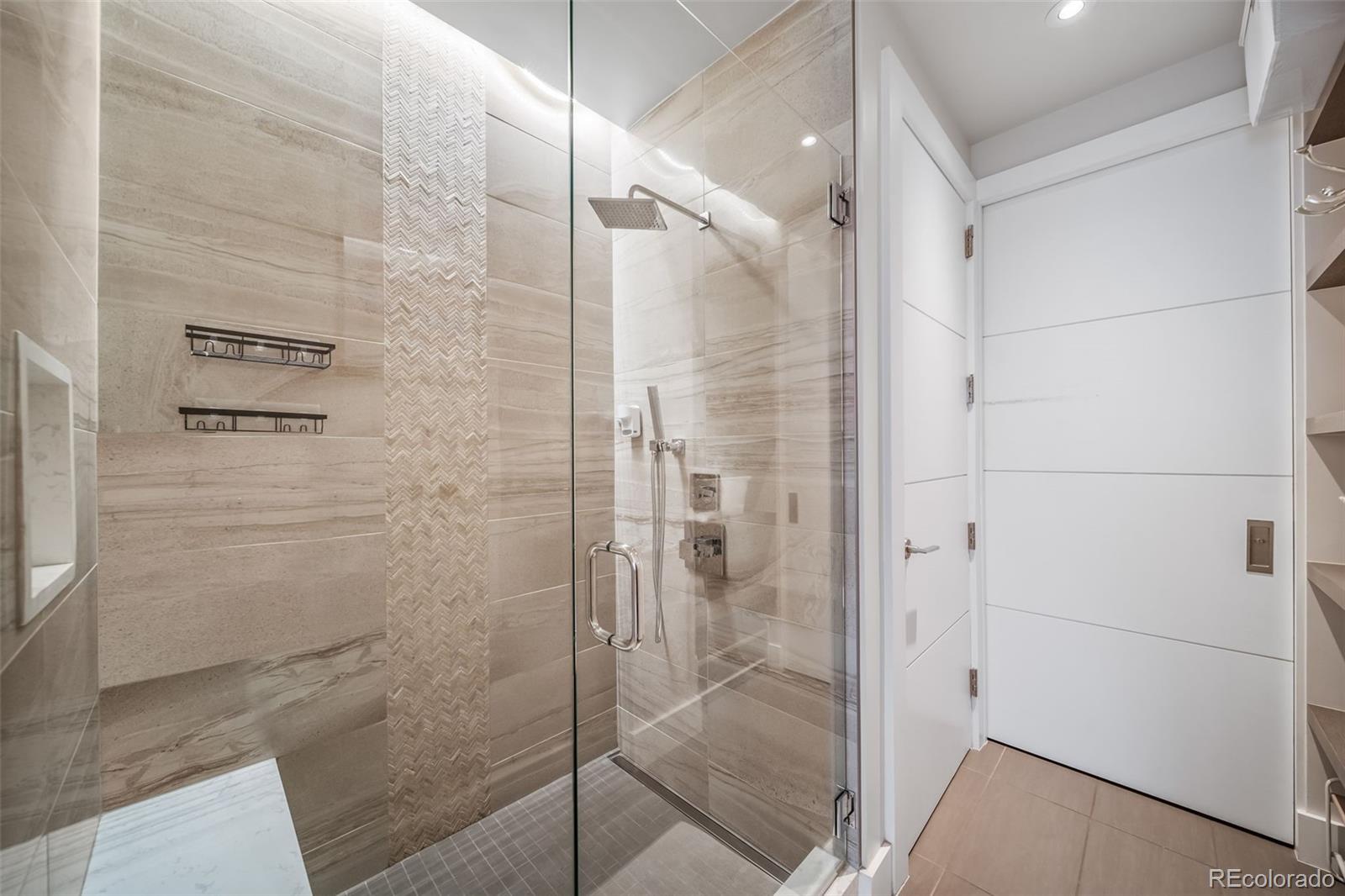 155 Steele Street Unit: 415