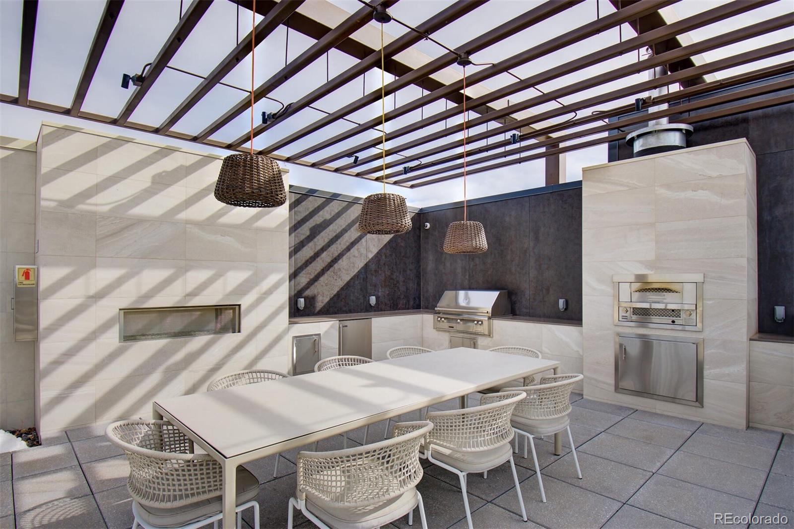 155 Steele Street Unit: 415