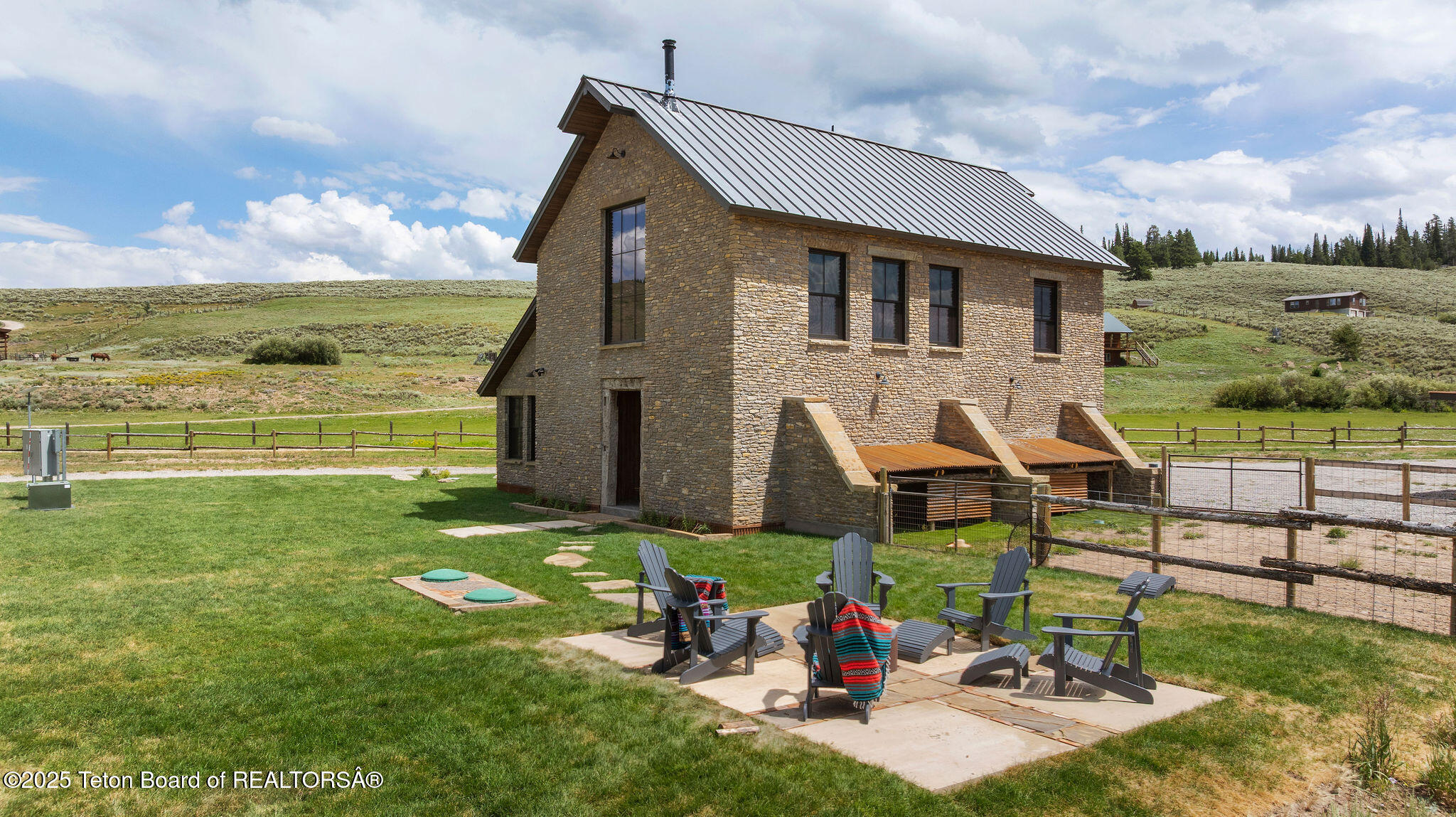 13 SPIRIT WINDS Way
