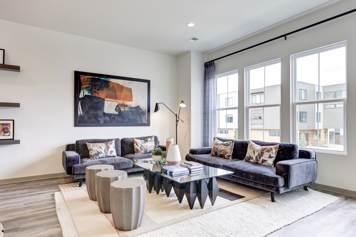 5700 California Avenue Unit: 74