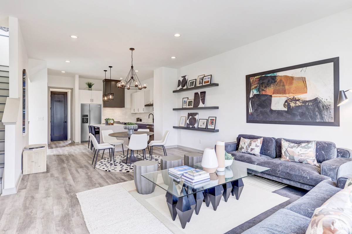 5700 California Avenue Unit: 74