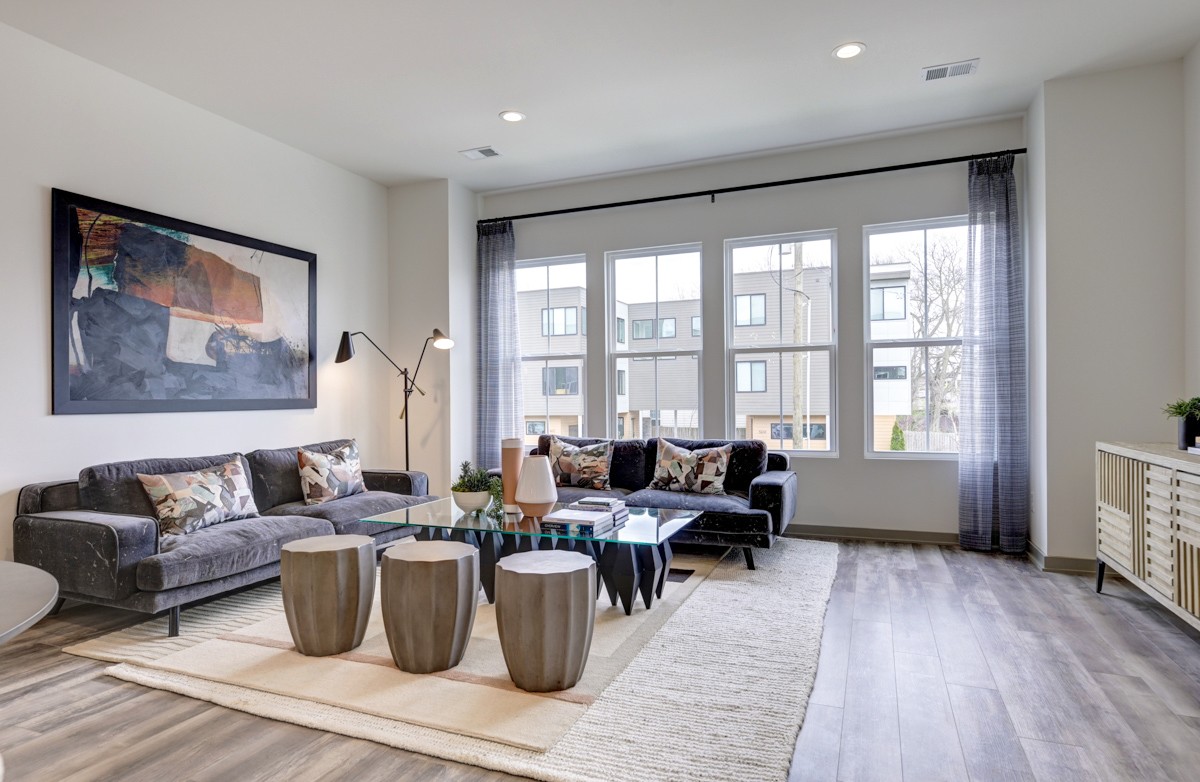 5700 California Avenue Unit: 74