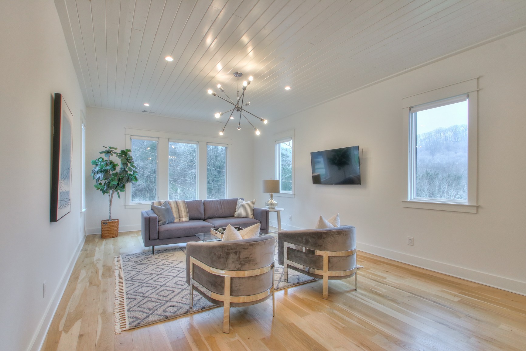 1514 Tyne Blvd