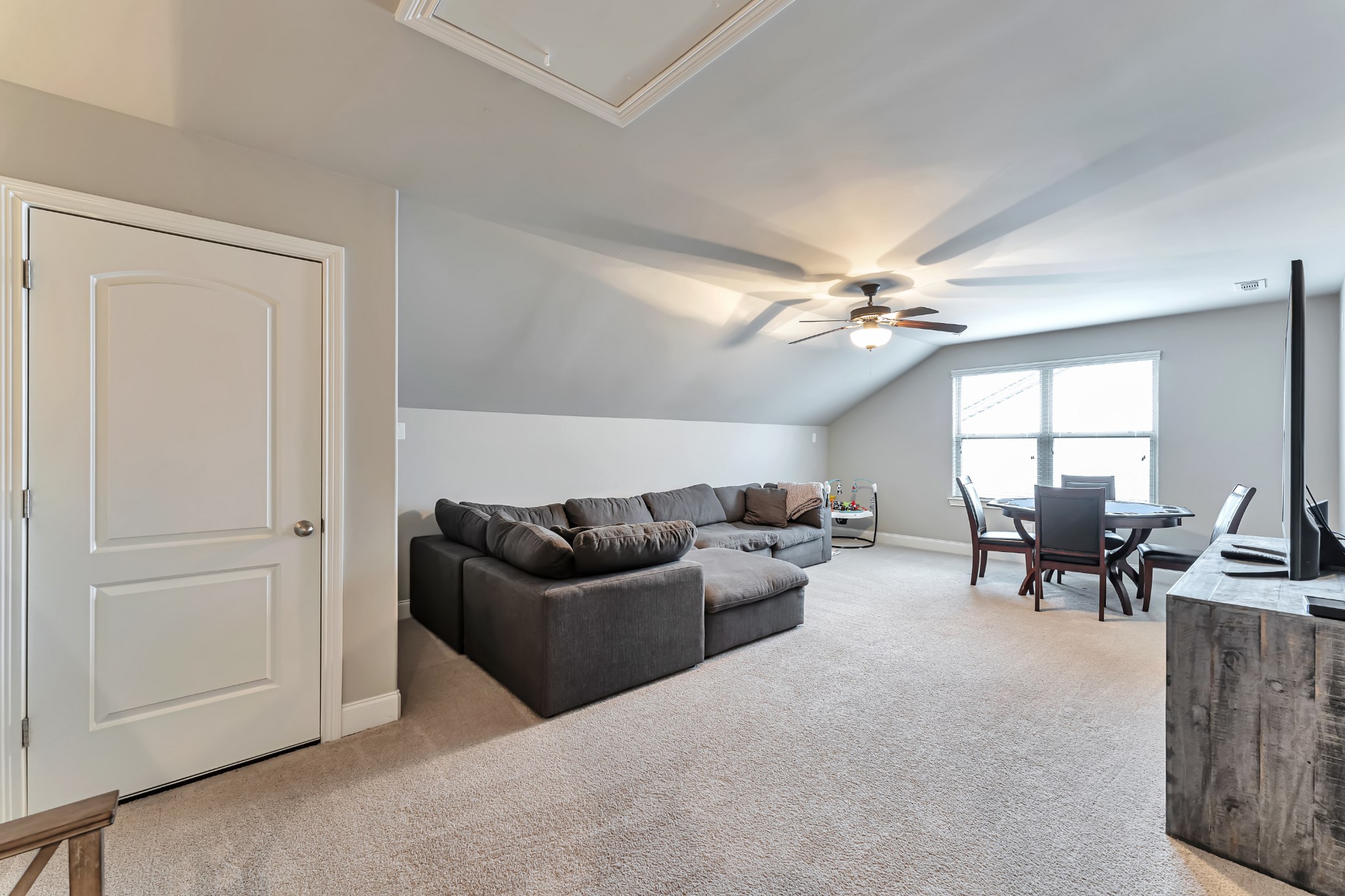 14 Hope Ct