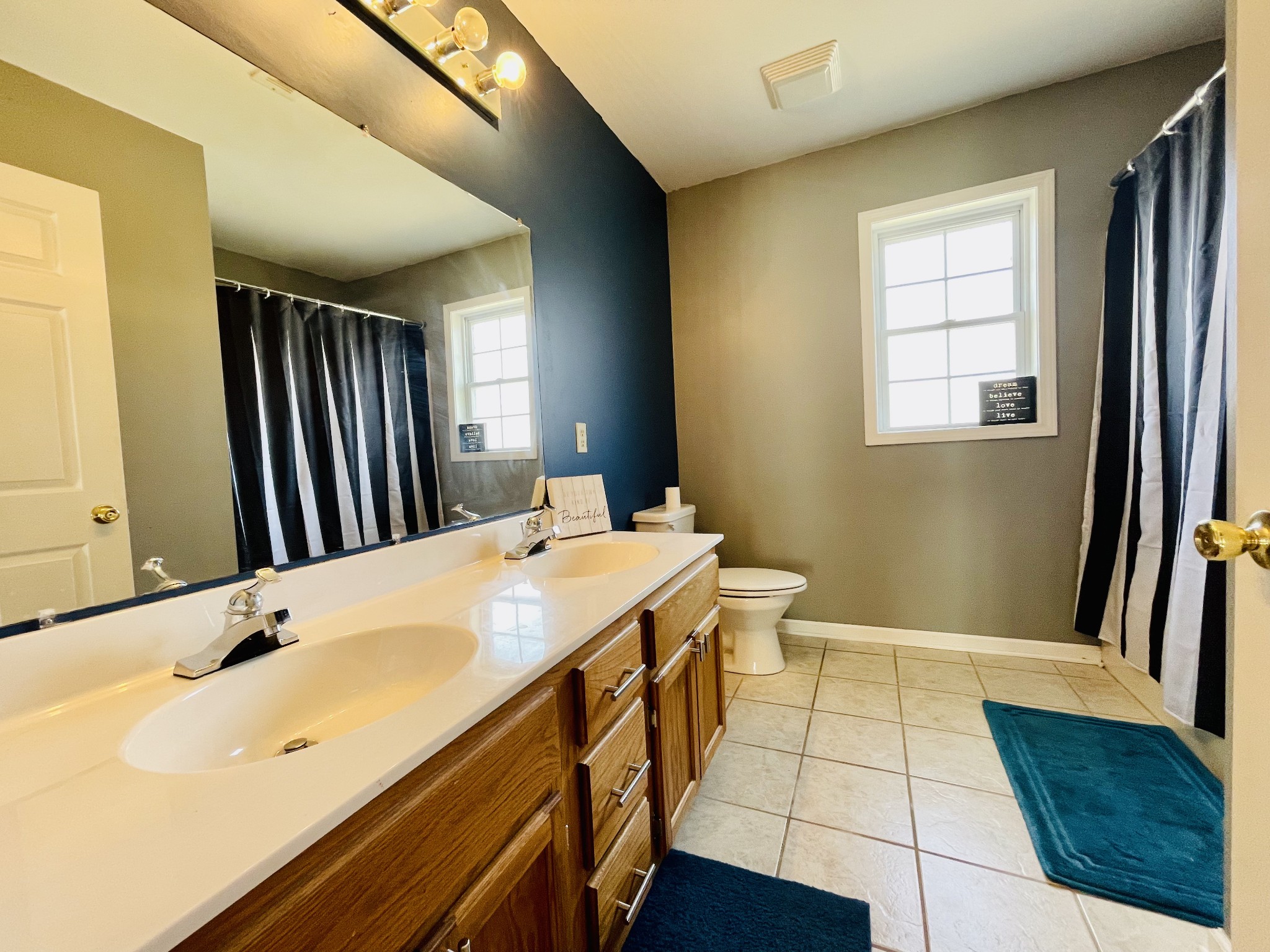 307 Middle School Rd