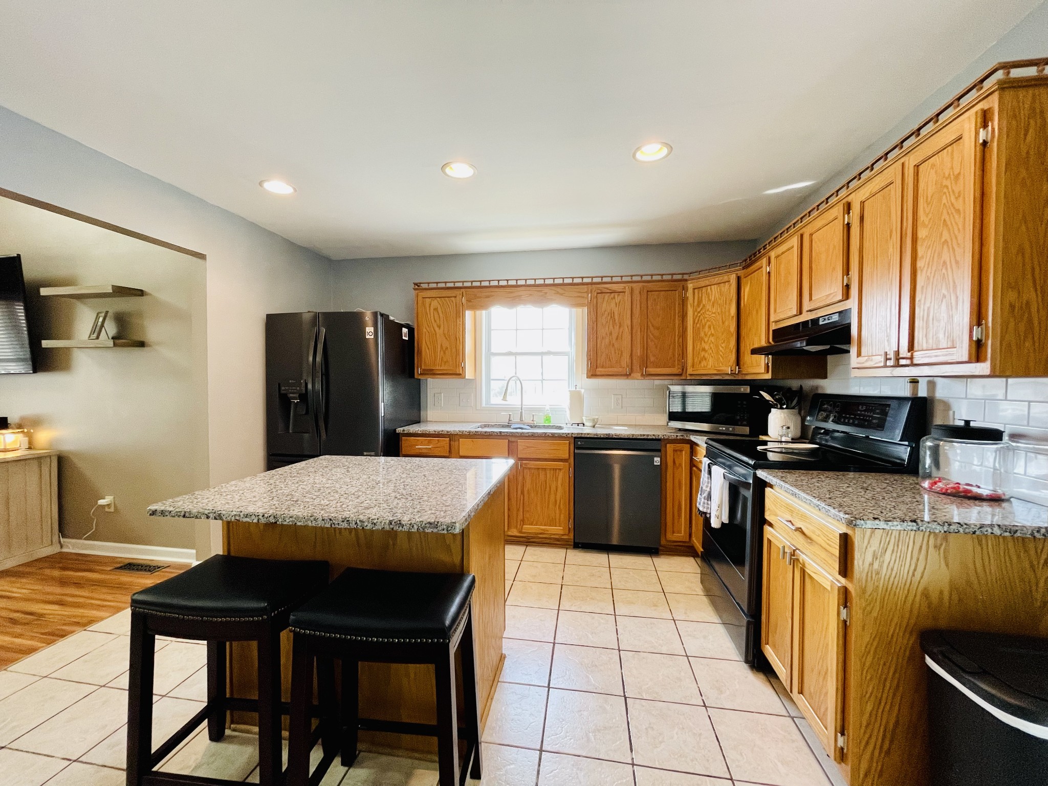 307 Middle School Rd