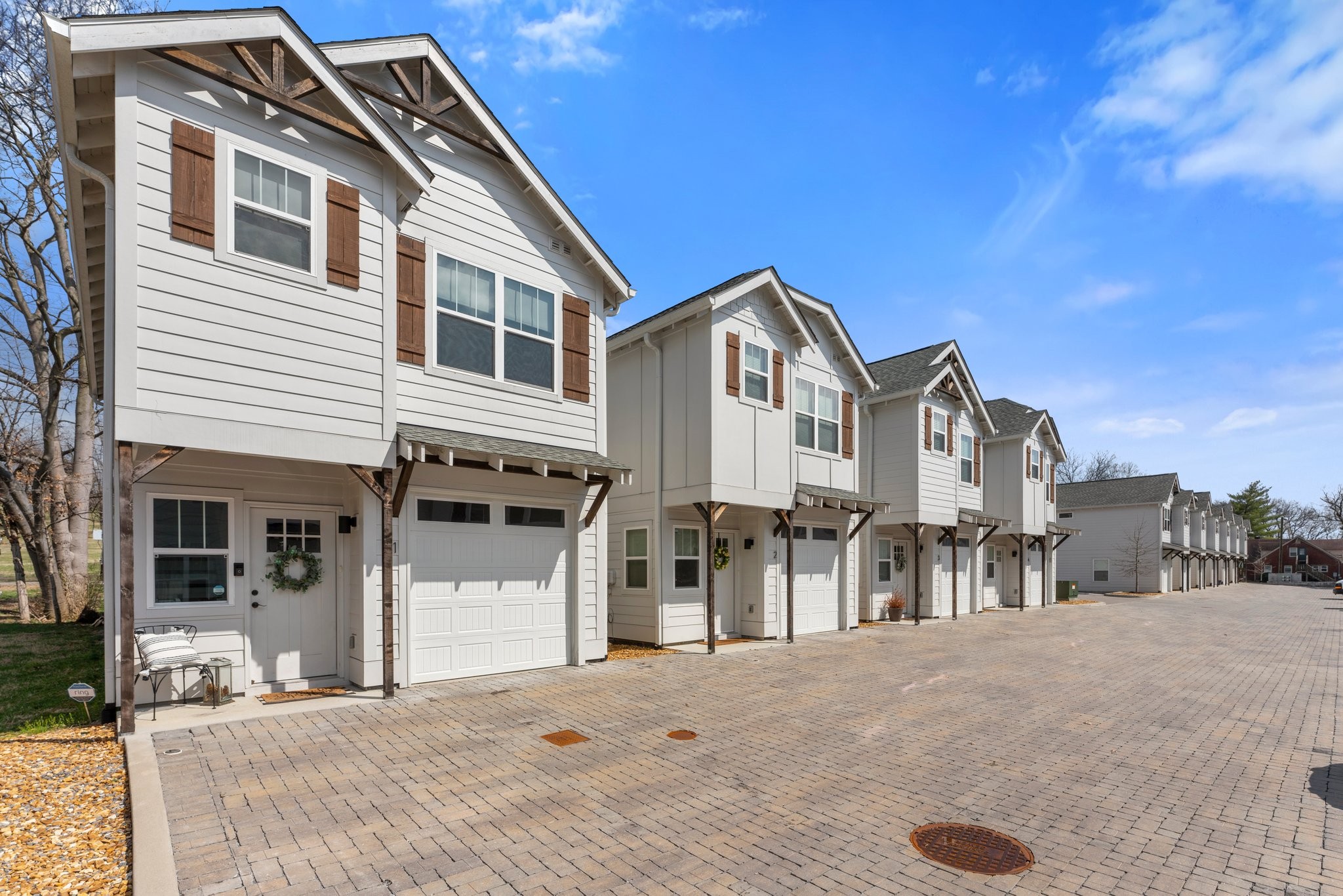 300 Stewarts Ferry Pike Unit: 1