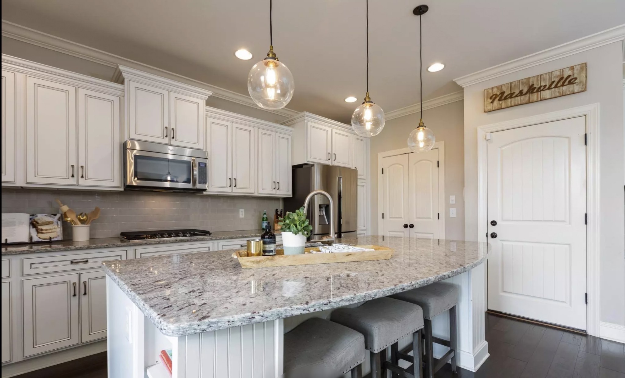 5141 Mountainbrook Cir