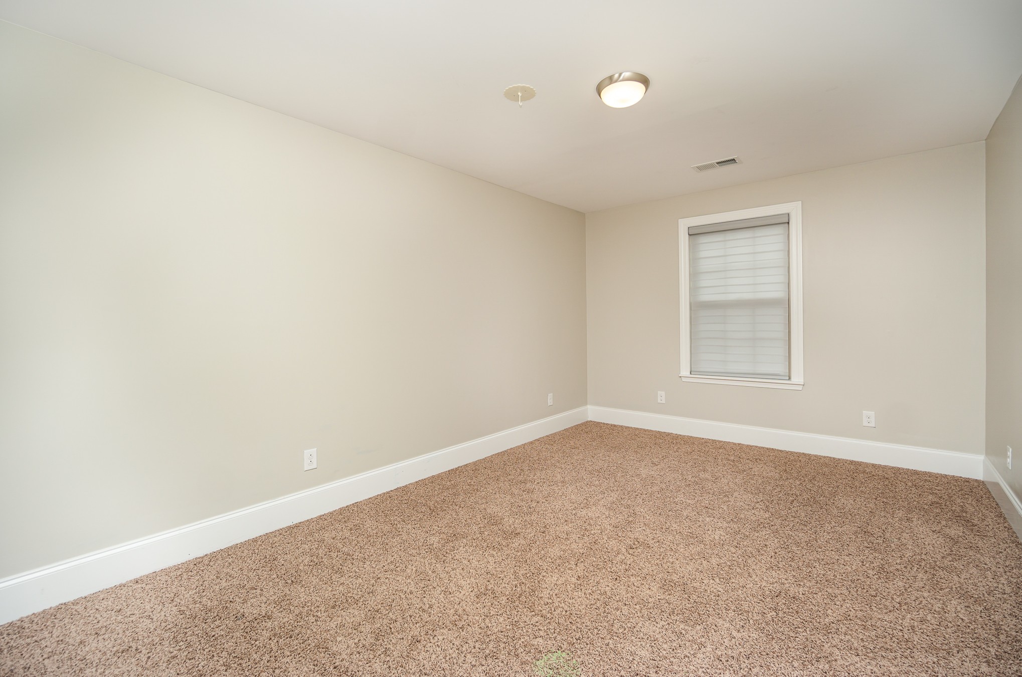 309 Dillehay Ct