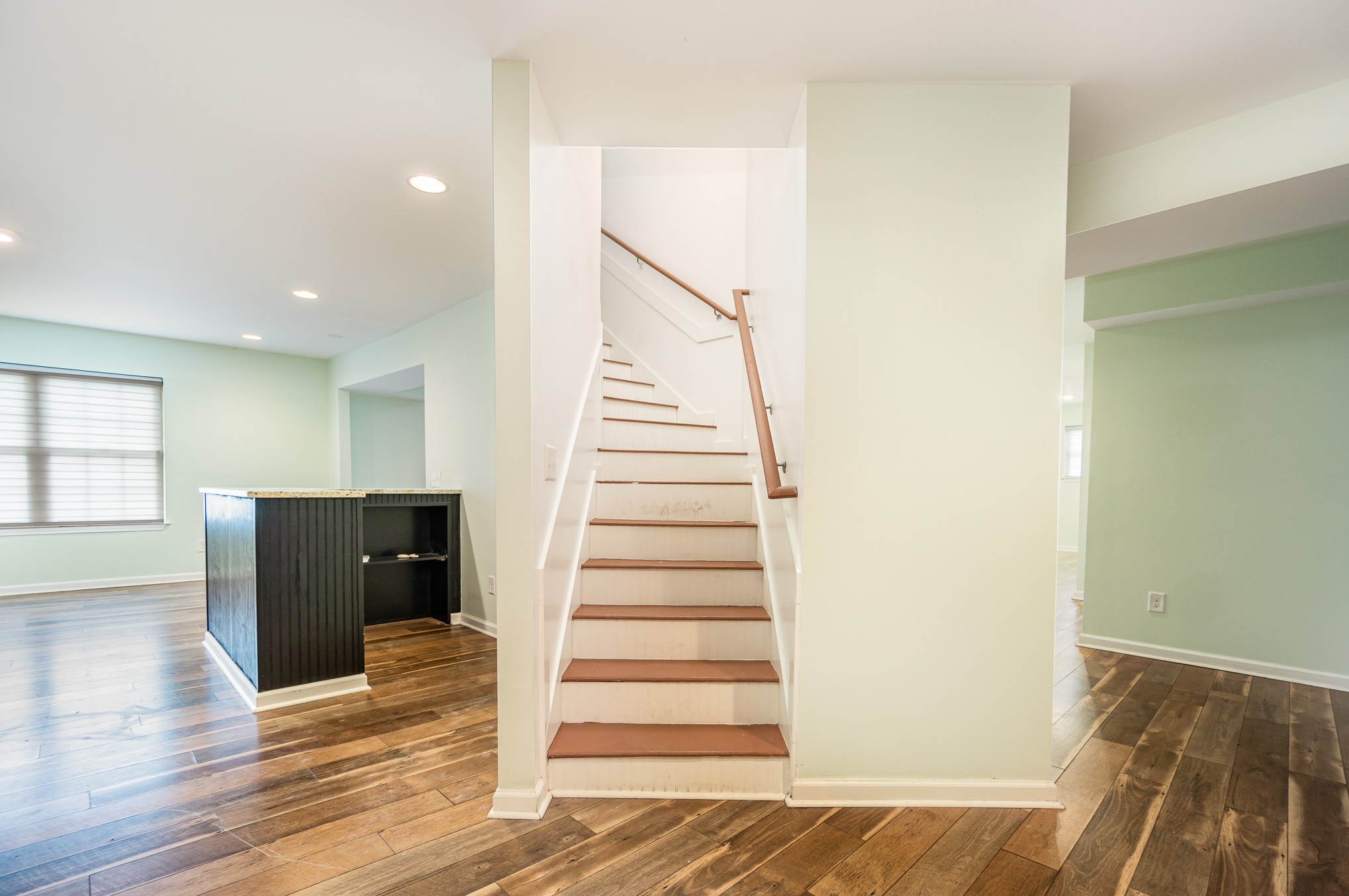 309 Dillehay Ct
