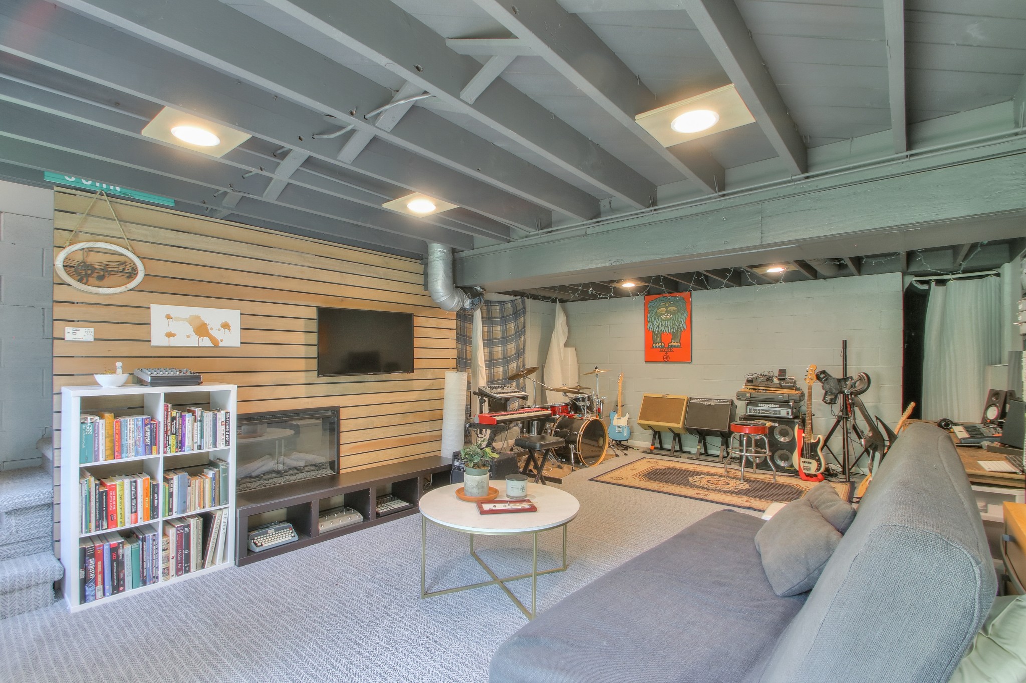 2504 Alvinwood Dr