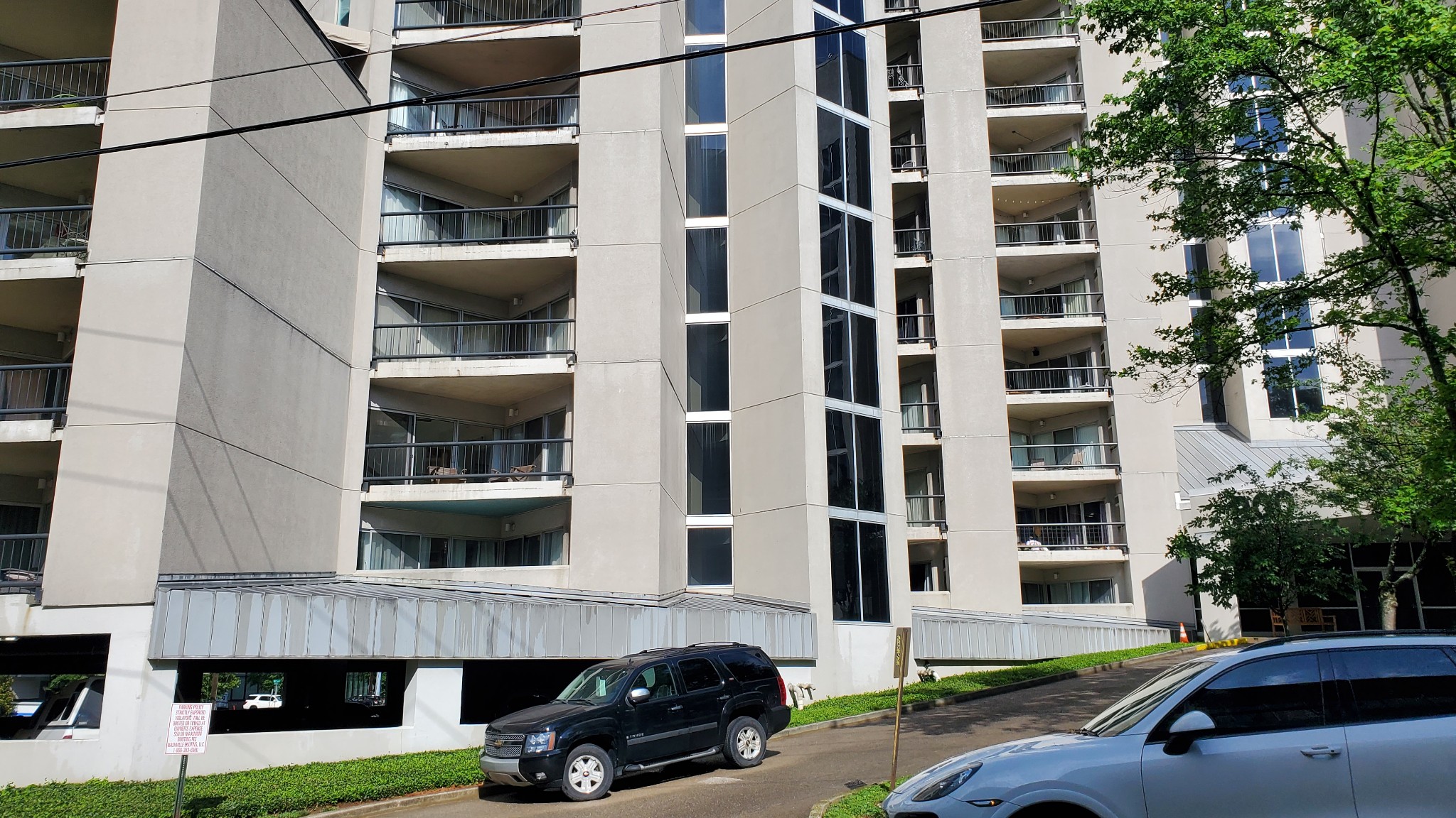 900 19th Ave, S Unit: 405