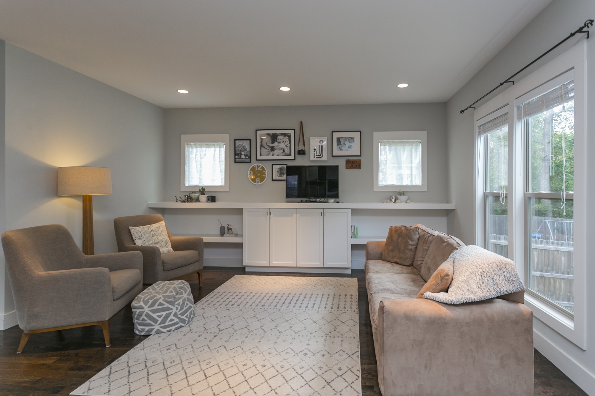 2409B Chapman Dr
