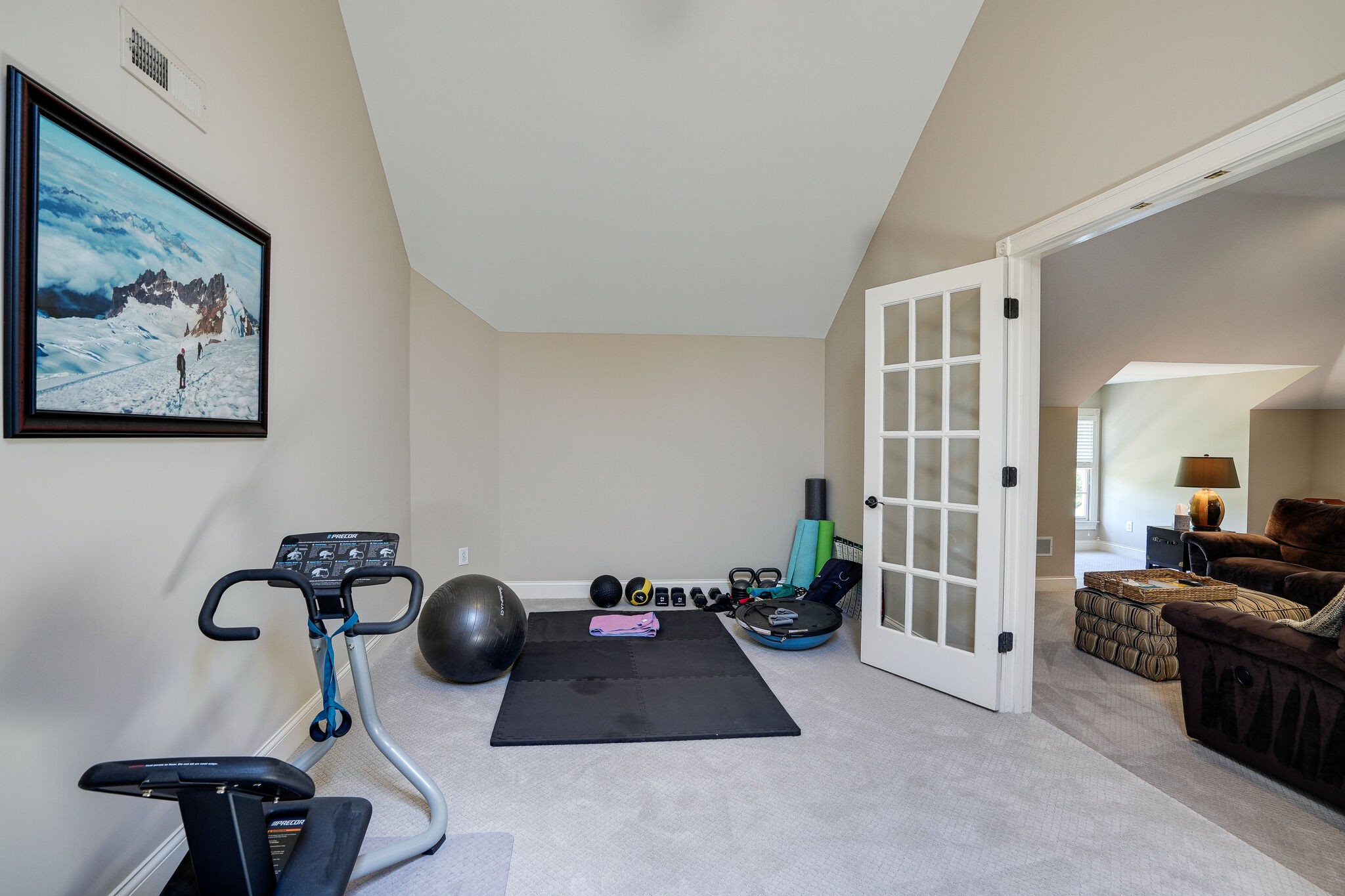 917 Yearling Way