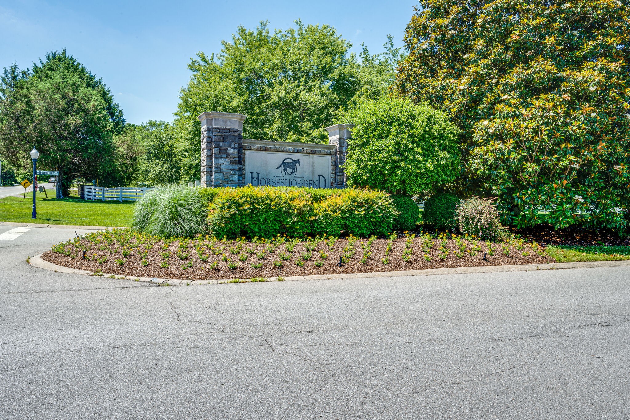 917 Yearling Way