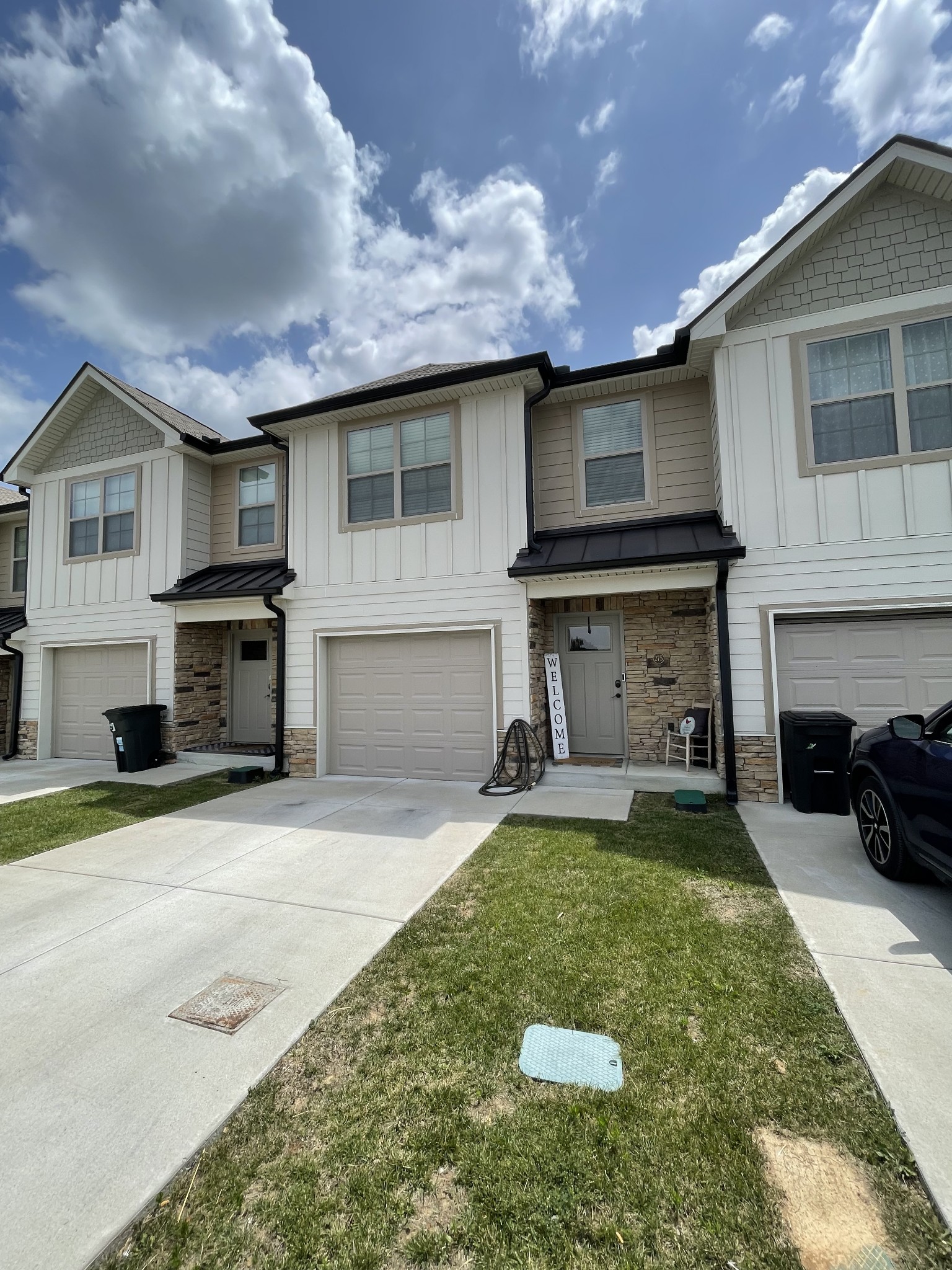 275 Signature Pl