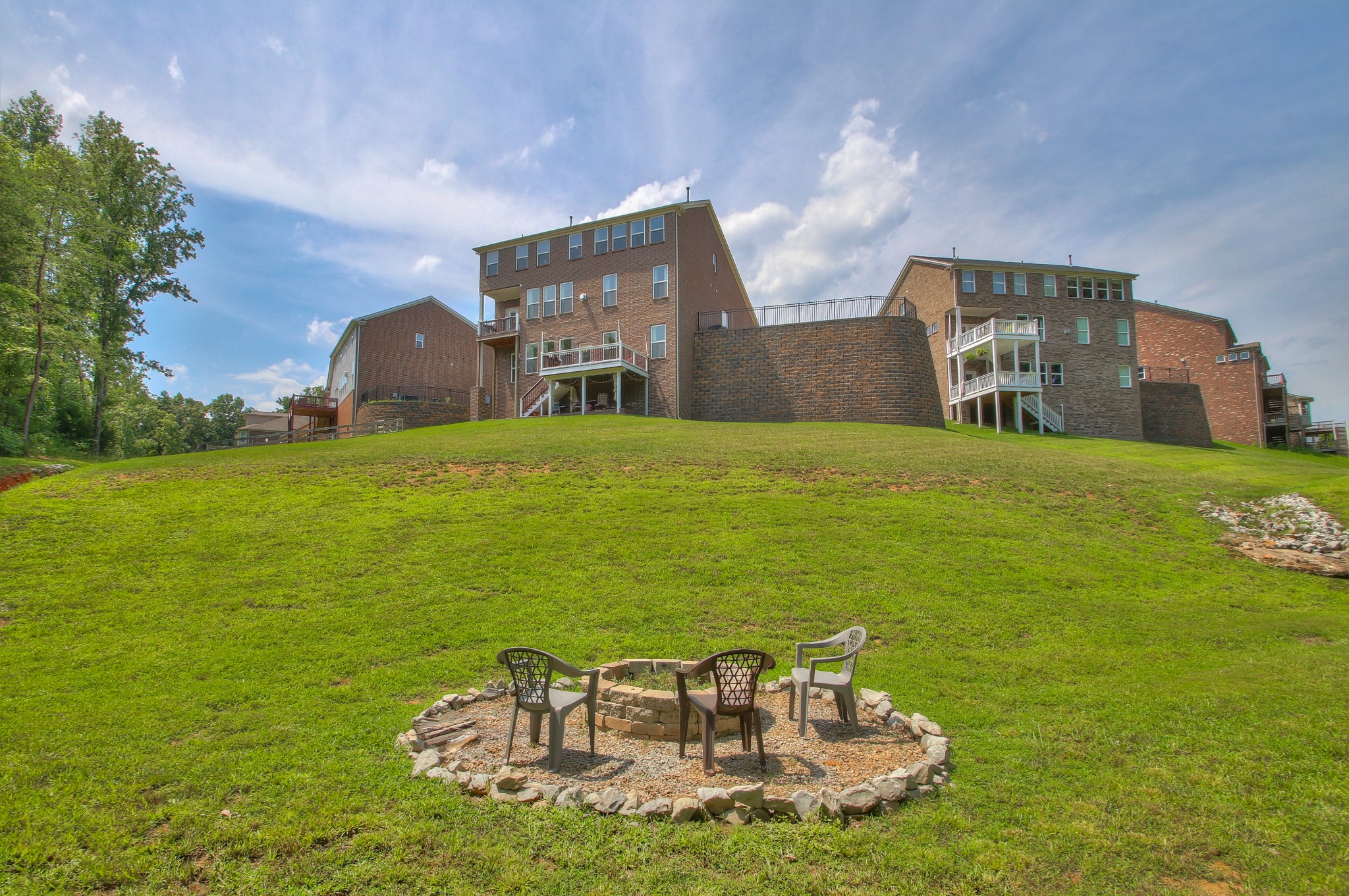 7158 Triple Crown Ln