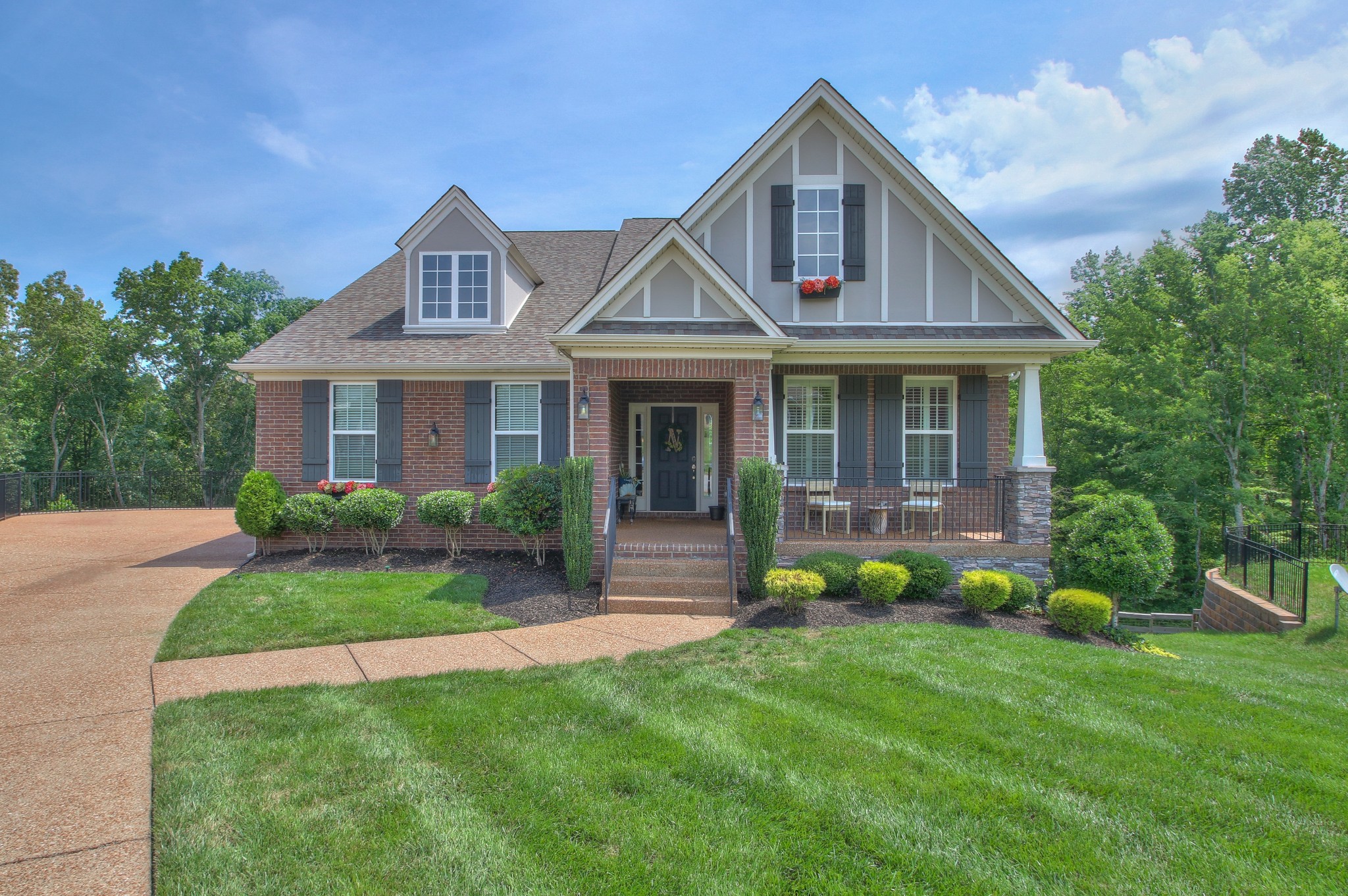 7158 Triple Crown Ln