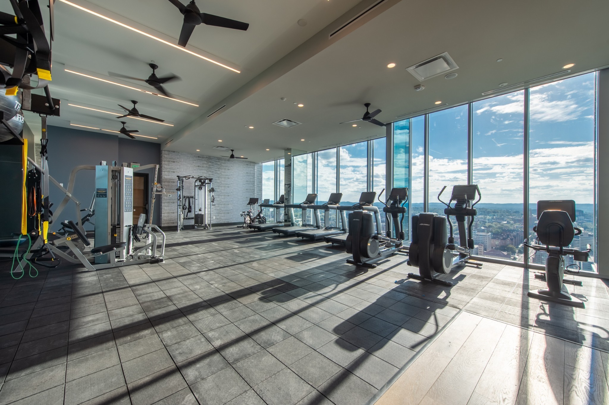 1616 West End Ave Unit: 2501