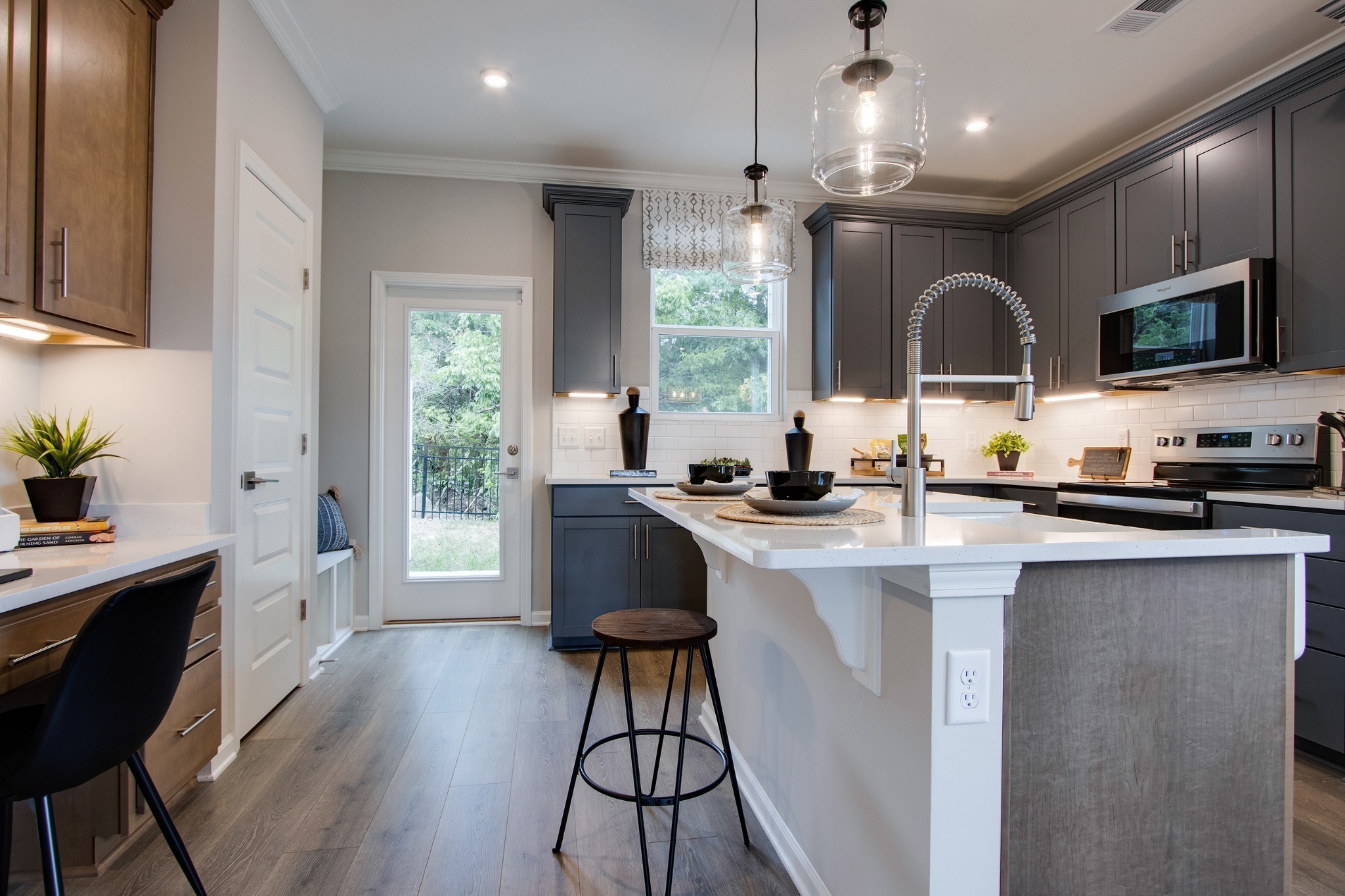 615 Old Hickory Blvd Unit: 725