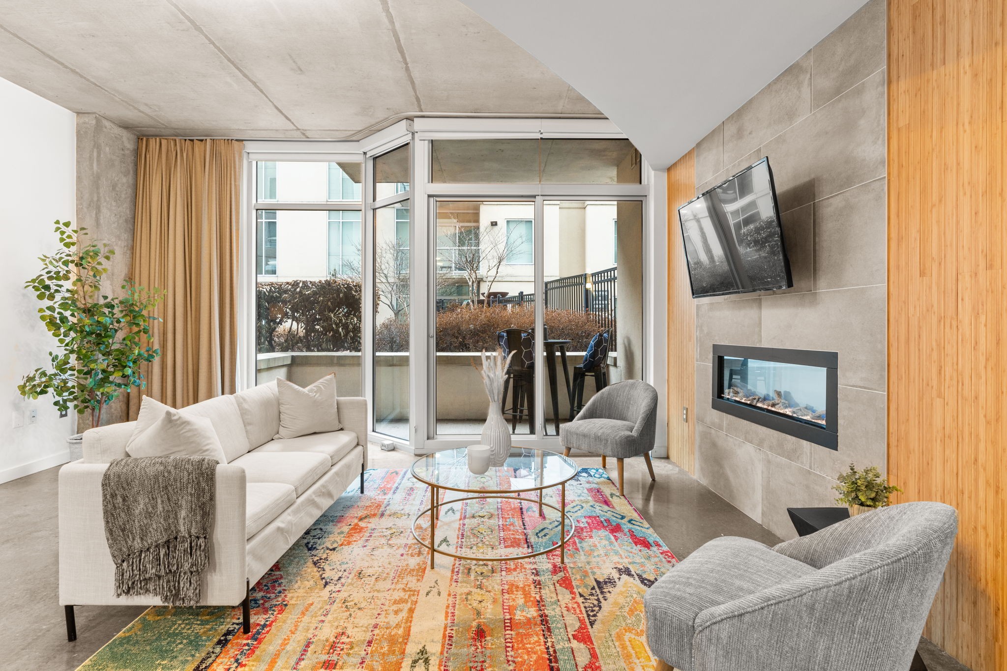 600 12th Ave, S Unit: 401