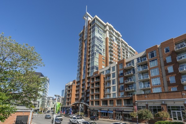 600 12th Ave, S Unit: 401