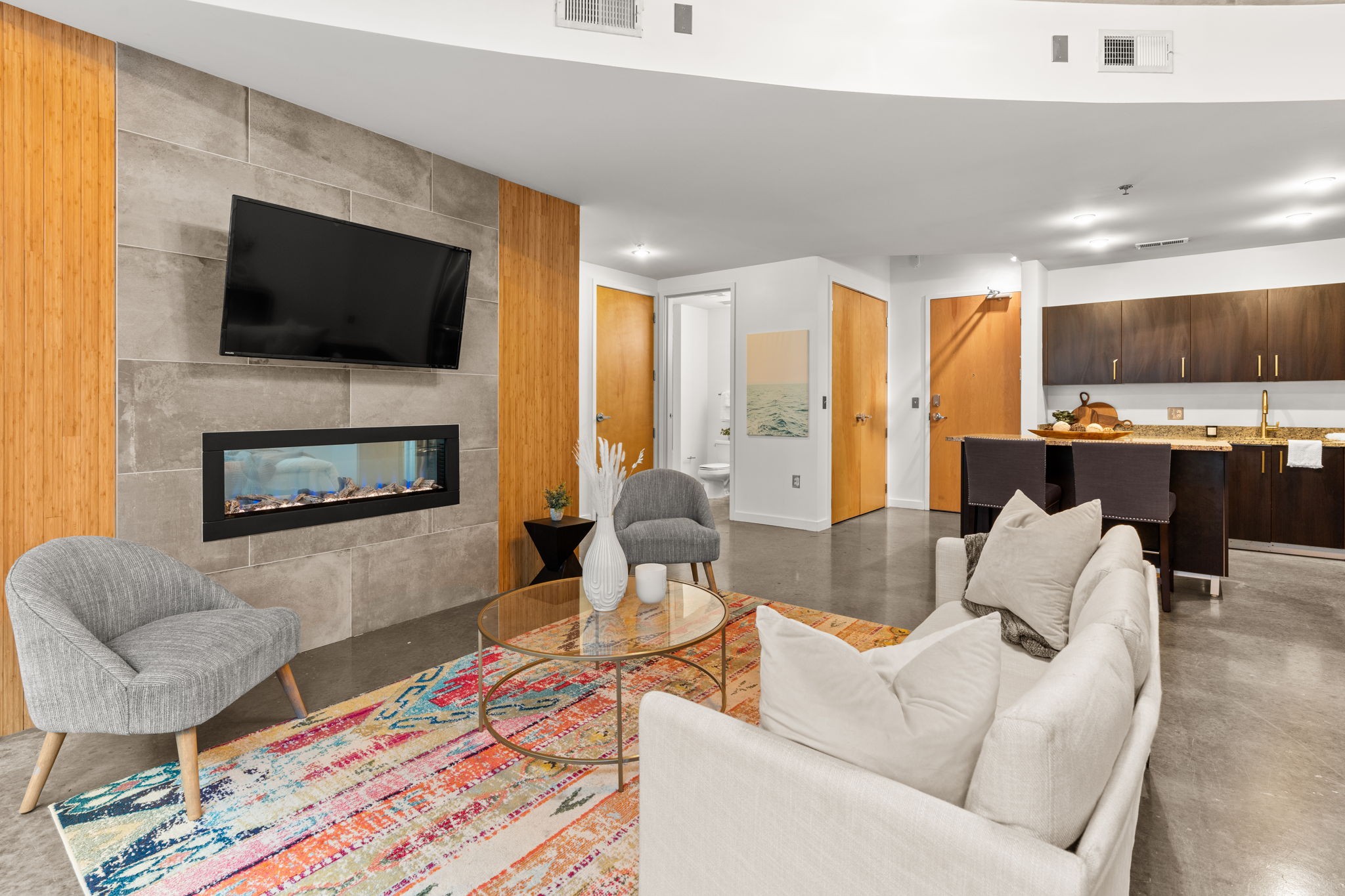 600 12th Ave, S Unit: 401