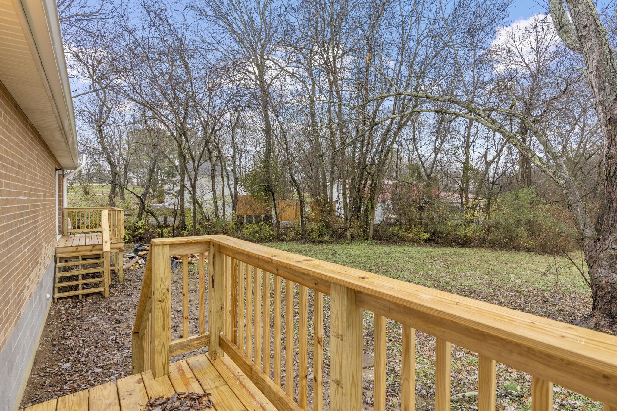 1123 Apple Valley Rd