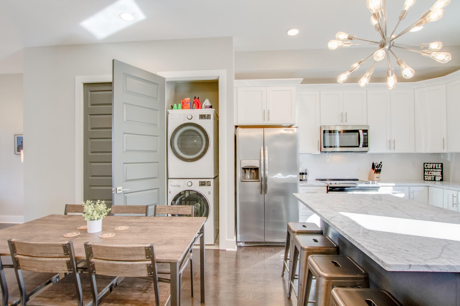 2410 Meharry Blvd Unit: 12