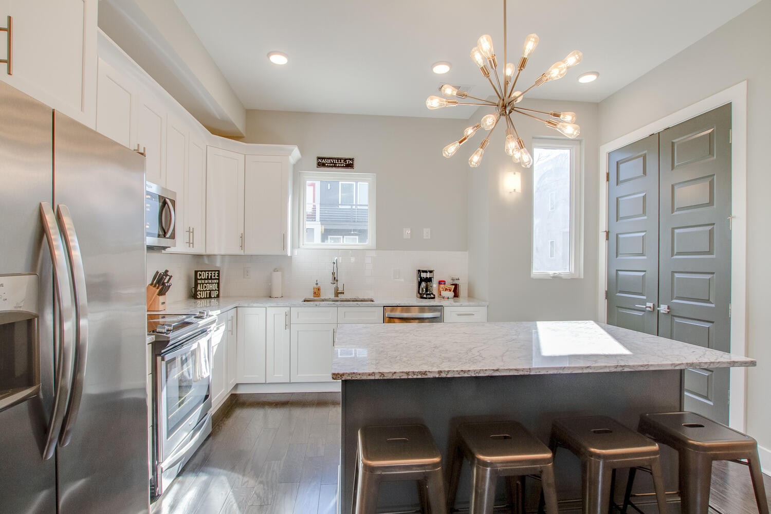 2410 Meharry Blvd Unit: 12