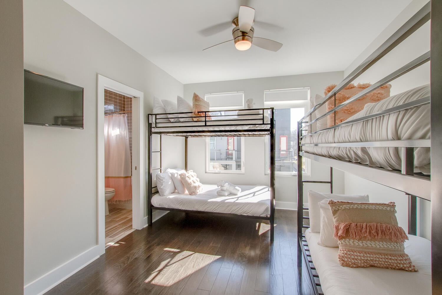 2410 Meharry Blvd Unit: 12