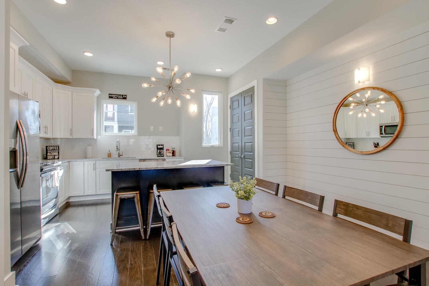 2410 Meharry Blvd Unit: 12