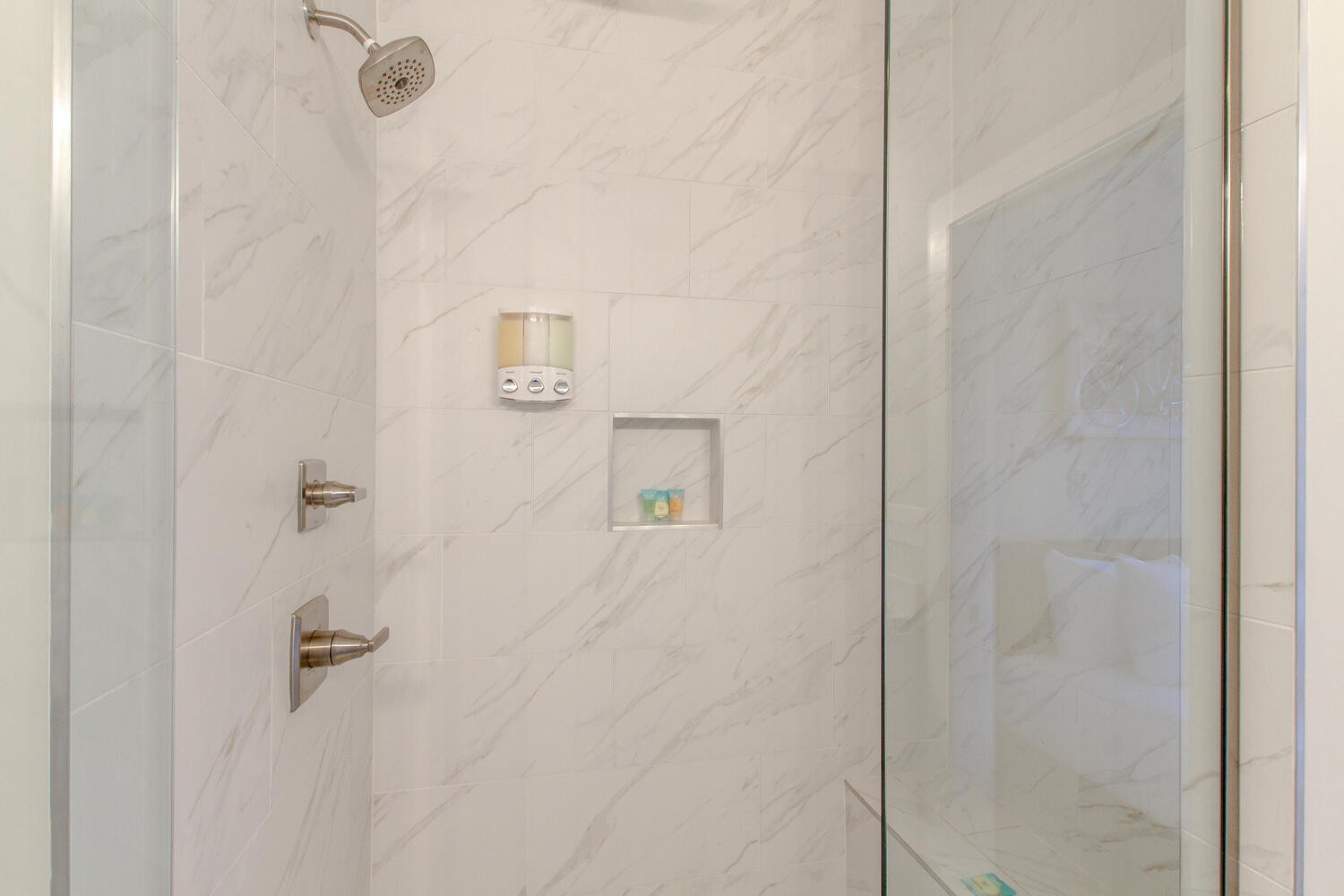 2410 Meharry Blvd Unit: 12